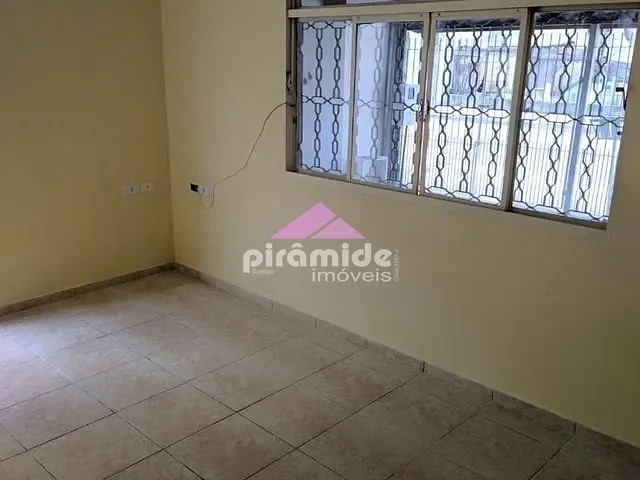 Casa com 131m² 2 quartos e 1 banheiro, à venda, no bairro Jardim Santa Inês III em São José dos Campos
