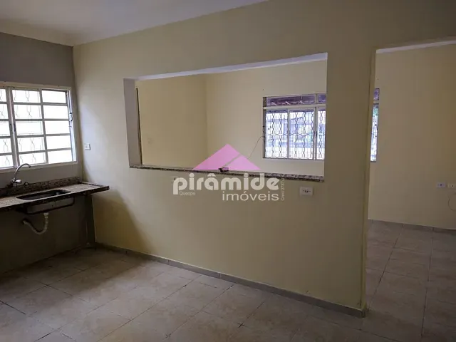 Casa com 131m² 2 quartos e 1 banheiro, à venda, no bairro Jardim Santa Inês III em São José dos Campos