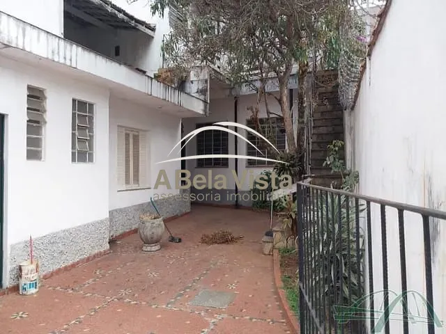 Casa com 360m² 5 quartos e 4 banheiros, para alugar, no bairro Centro em Osasco
