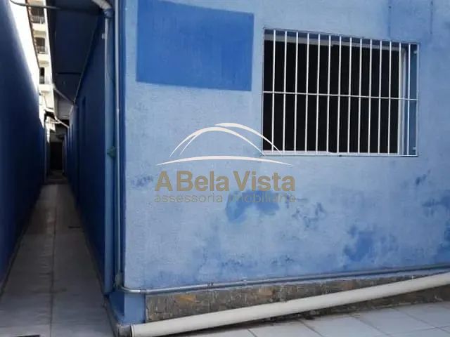 Casa 4 quartos e 2 banheiros, para alugar, no bairro Centro em Osasco
