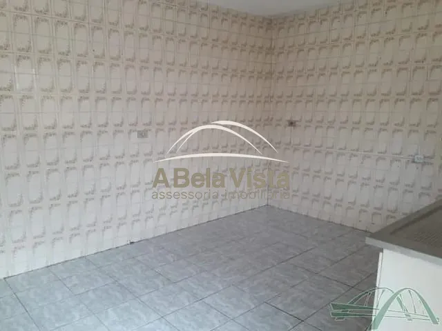 Casa 2 quartos e 2 banheiros, para alugar, no bairro Jardim das Flores em Osasco