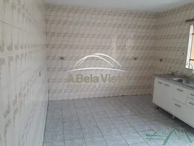 Casa 2 quartos e 2 banheiros, para alugar, no bairro Jardim das Flores em Osasco