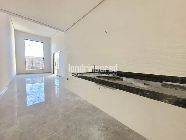 Casa com 150m² 3 quartos e 2 banheiros, à venda, no bairro Leonor em Londrina