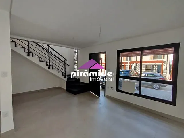Casa com 110m² 3 quartos e 3 banheiros, à venda, no bairro Urbanova em São José dos Campos