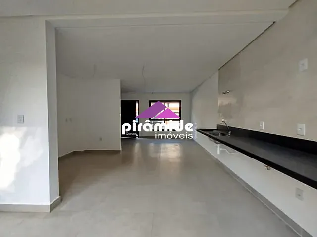 Casa com 110m² 3 quartos e 3 banheiros, à venda, no bairro Urbanova em São José dos Campos