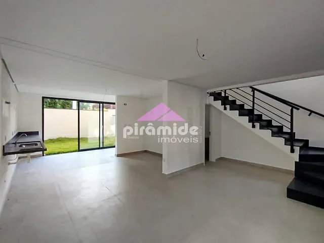 Casa com 110m² 3 quartos e 3 banheiros, à venda, no bairro Urbanova em São José dos Campos