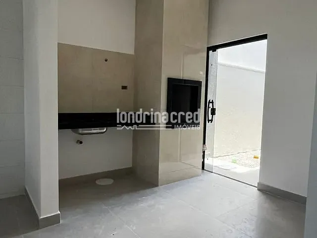 Casa com 125m² 2 quartos e 2 banheiros, à venda, no bairro Conjunto Habitacional José Garcia Molina em Londrina