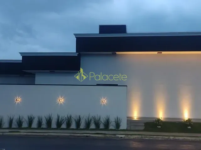 Casa com 200m² 3 quartos e 3 banheiros, à venda, no bairro Residencial e Comercial Bosque da Imperatriz em Pindamonhangaba