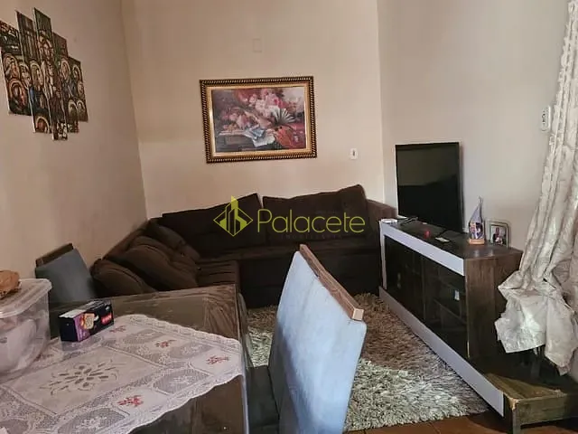 Casa com 435m² 3 quartos e 2 banheiros, à venda, no bairro Chácara da Galega em Pindamonhangaba