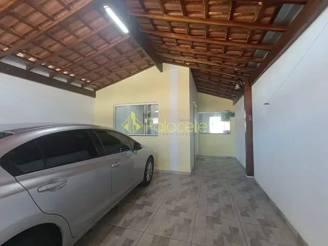Casa com 125m² 2 quartos e 2 banheiros, à venda, no bairro Residencial Mombaça I em Pindamonhangaba