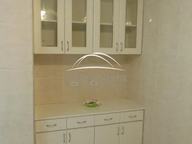 Casa 3 quartos e 2 banheiros, para alugar, no bairro Jardim Belizário em Cotia