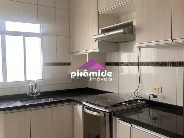 Casa com 175m², à venda, no bairro Loteamento Villa Branca em Jacareí