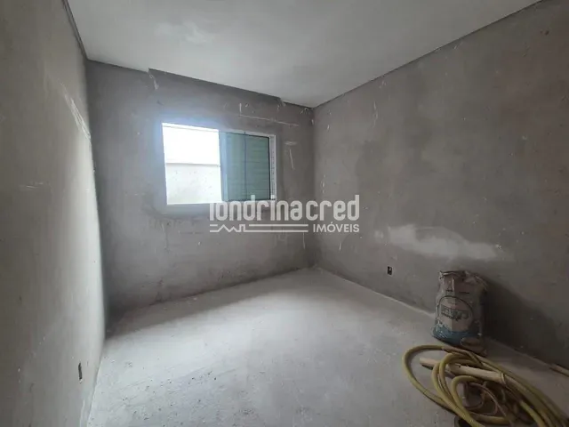 Casa com 125m² 3 quartos e 2 banheiros, à venda, no bairro Jardim Planalto em Londrina