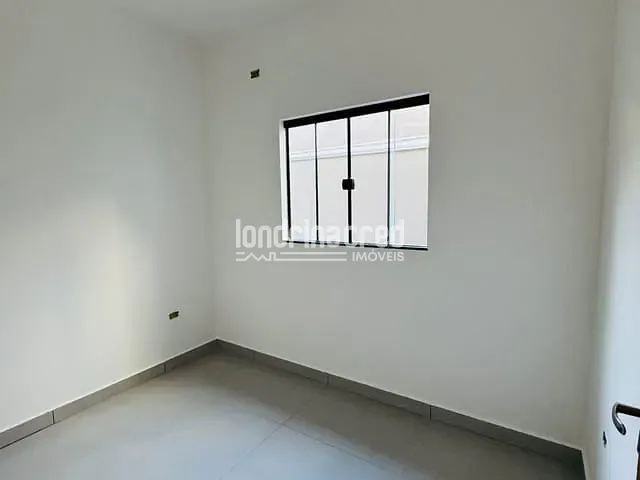 Casa com 125m² 2 quartos e 2 banheiros, à venda, no bairro Jardim Moema em Londrina