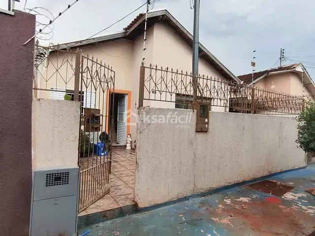Casa com 1850m² 5 quartos e 2 banheiros, à venda, no bairro Vila Sargento Amaral em Campo Grande