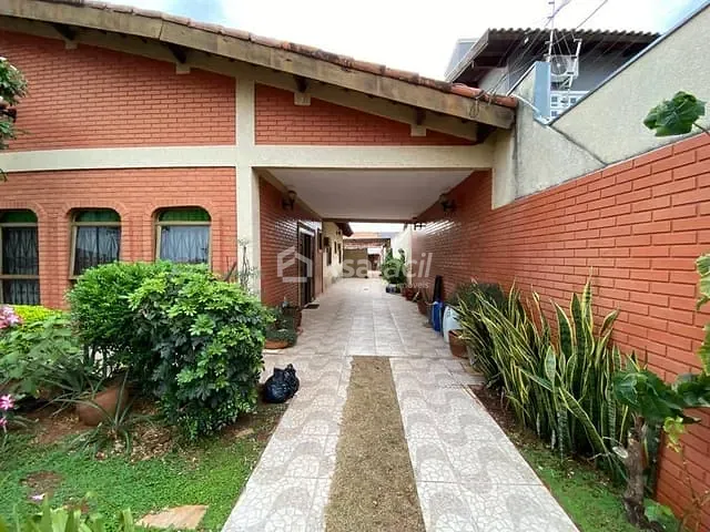 Casa com 520m² 4 quartos e 4 banheiros, à venda, no bairro Jardim Paulista em Campo Grande