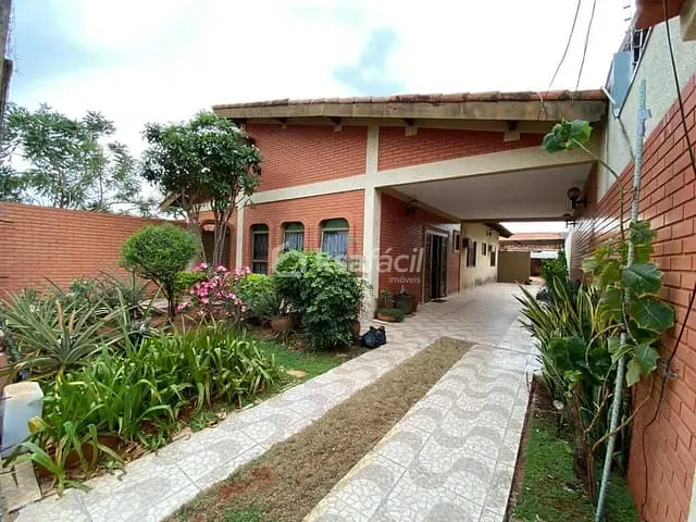 Casa com 520m² 4 quartos e 4 banheiros, à venda, no bairro Jardim Paulista em Campo Grande