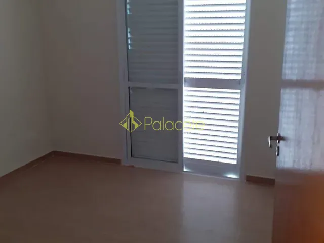 Casa com 200m² 3 quartos e 3 banheiros, à venda, no bairro Residencial Vila Romana em Pindamonhangaba