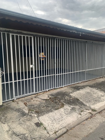 Casa com 161m² 2 quartos e 2 banheiros, à venda, no bairro Crispim em Pindamonhangaba