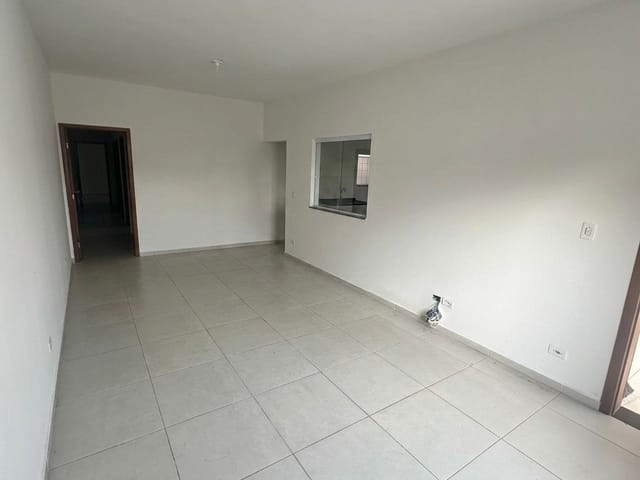 Casa com 176m² 3 quartos e 2 banheiros, à venda, no bairro Residencial e Comercial Cidade Morumbi em Pindamonhangaba