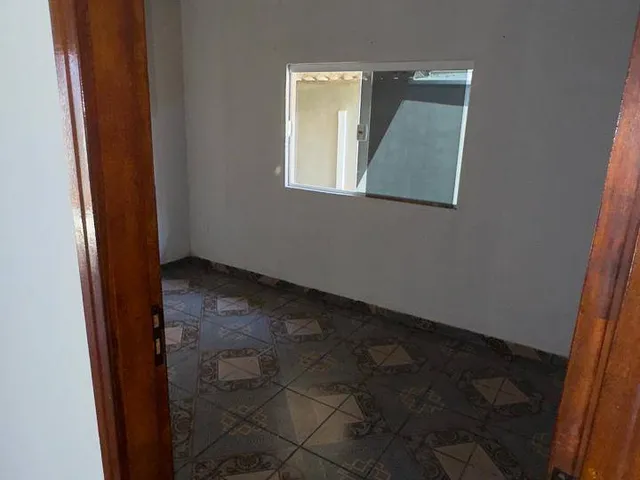 Casa com 250m² 2 quartos e 2 banheiros, à venda, no bairro Conjunto Residencial Araretama em Pindamonhangaba