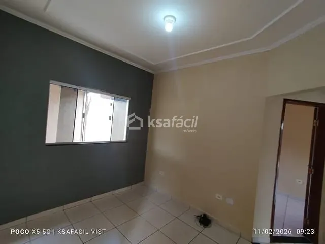 Casa com 133m² 2 quartos e 1 banheiro, à venda ou para alugar, no bairro Água Limpa Park em Campo Grande
