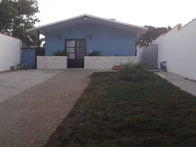 Casa com 500m² 2 quartos e 1 banheiro, à venda, no bairro Parque Shangri-lá em Pindamonhangaba