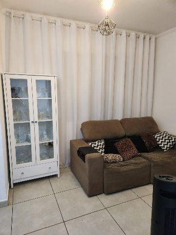 Casa com 125m² 2 quartos e 1 banheiro, à venda, no bairro Cidade Nova em Pindamonhangaba