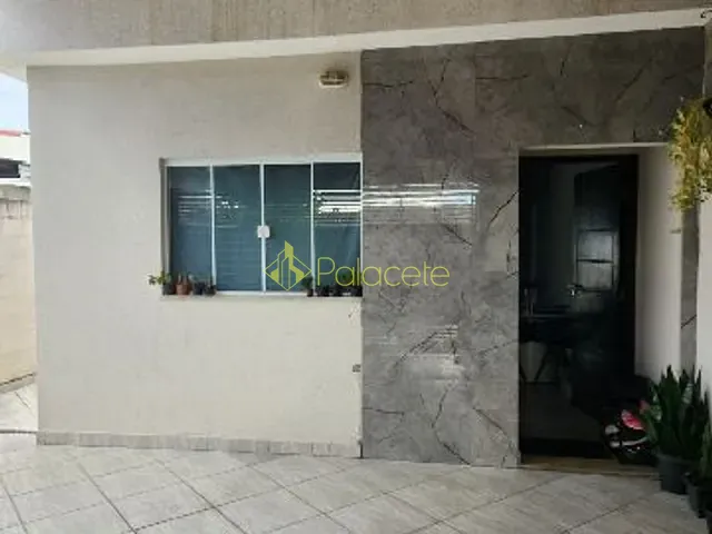 Casa com 125m² 2 quartos e 1 banheiro, à venda, no bairro Cidade Nova em Pindamonhangaba
