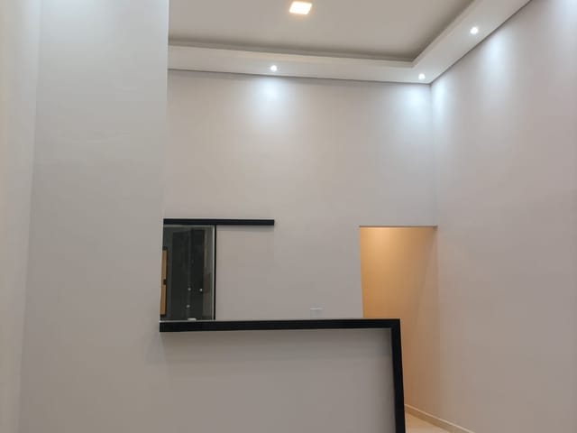 Casa com 88m² 2 quartos e 1 banheiro, à venda, no bairro Loteamento Residencial e Comercial Flamboyant em Pindamonhangaba