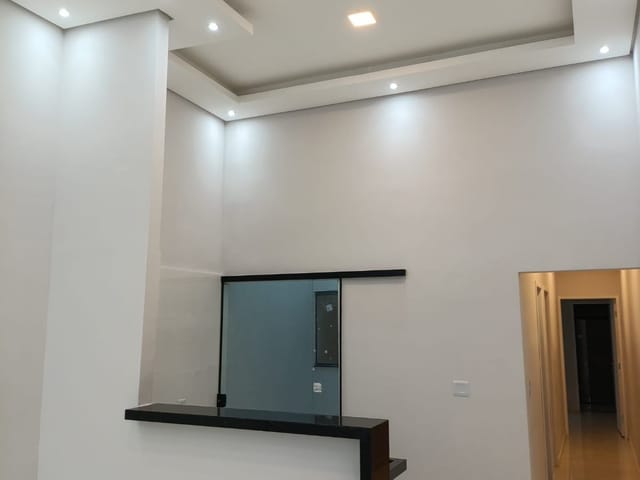 Casa com 88m² 2 quartos e 1 banheiro, à venda, no bairro Loteamento Residencial e Comercial Flamboyant em Pindamonhangaba