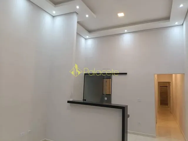 Casa com 88m² 2 quartos e 1 banheiro, à venda, no bairro Loteamento Residencial e Comercial Flamboyant em Pindamonhangaba