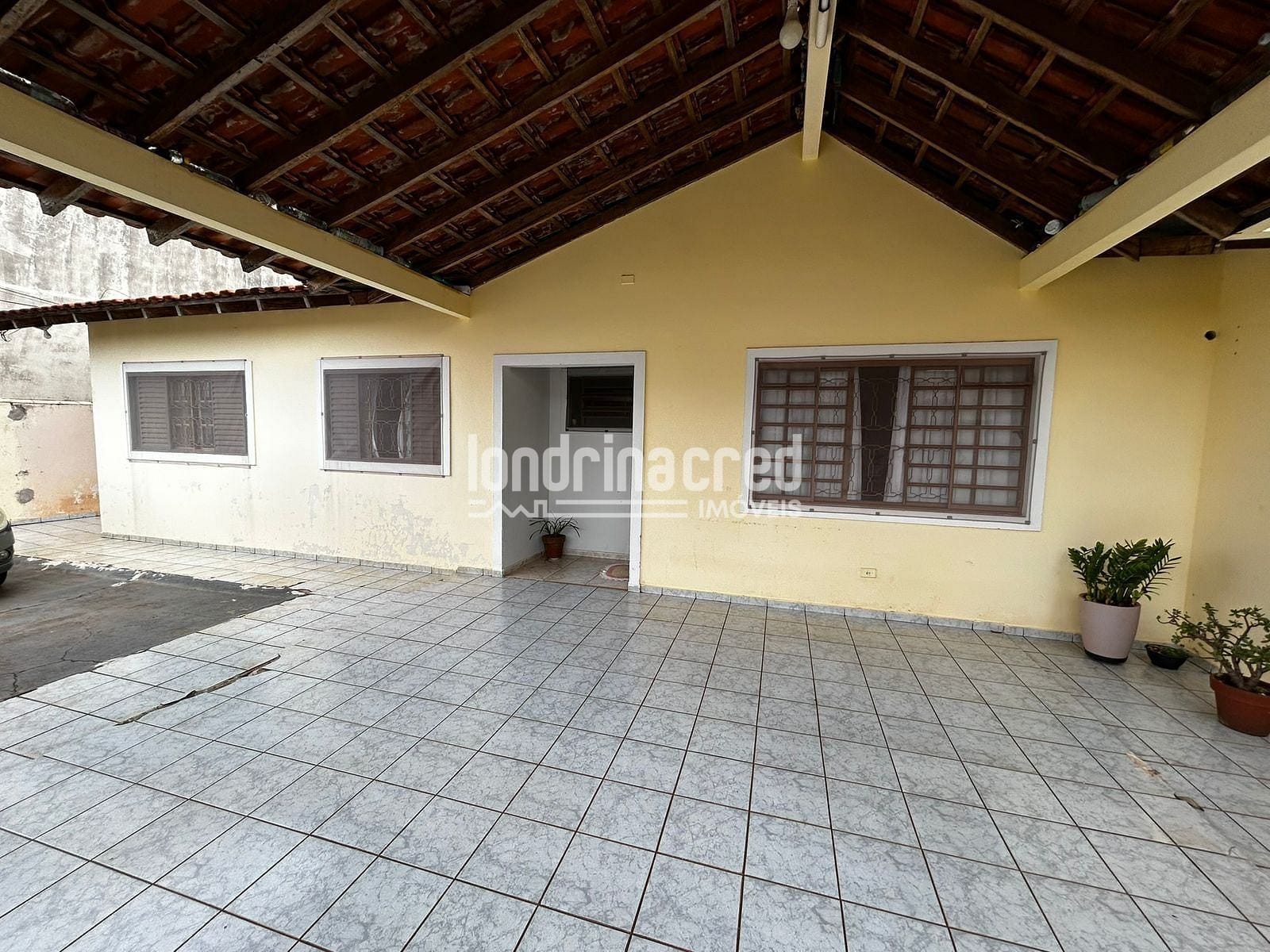 Casa, 5 quartos, 143 m² - Foto 2