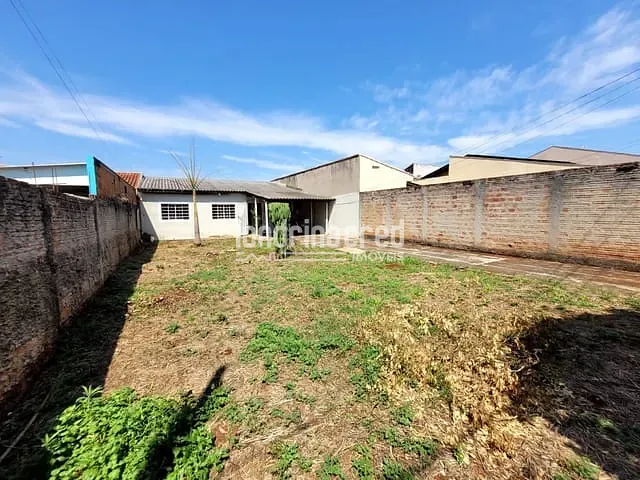 Casa com 250m² 1 quarto e 1 banheiro, à venda, no bairro Dom Pedro II em Londrina