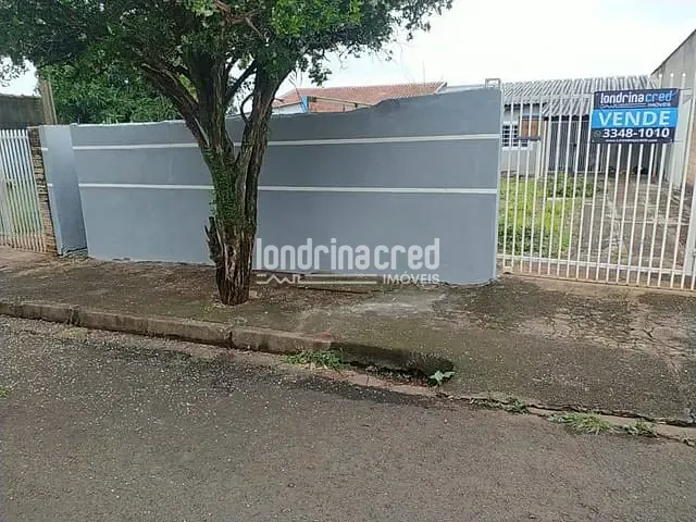 Casa com 250m² 1 quarto e 1 banheiro, à venda, no bairro Dom Pedro II em Londrina