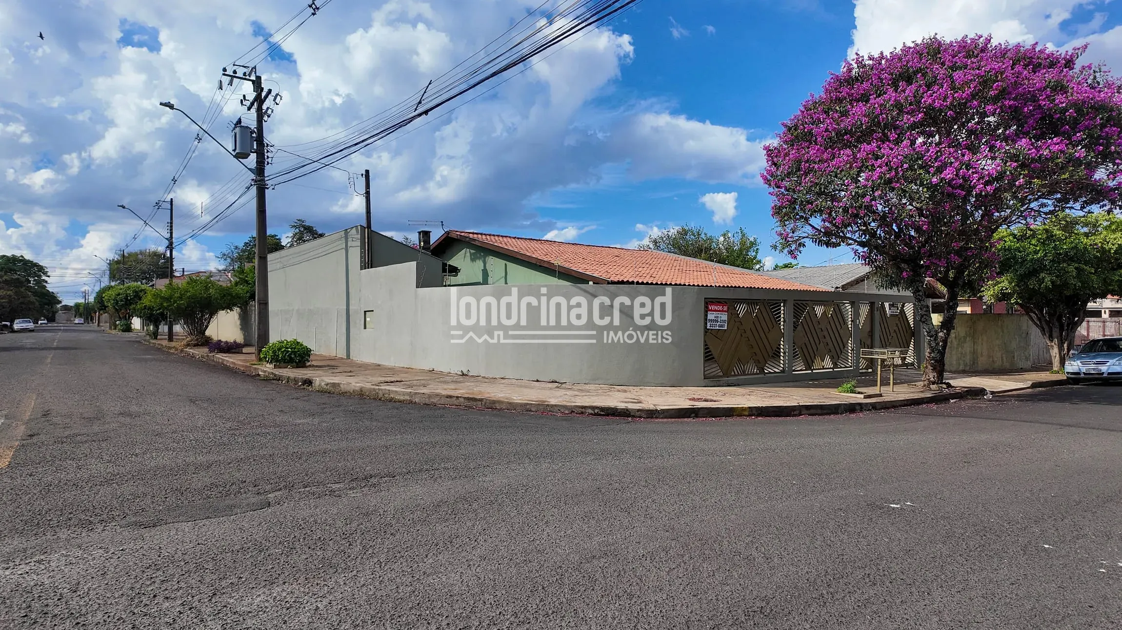 Casa, 4 quartos, 230 m² - Foto 1