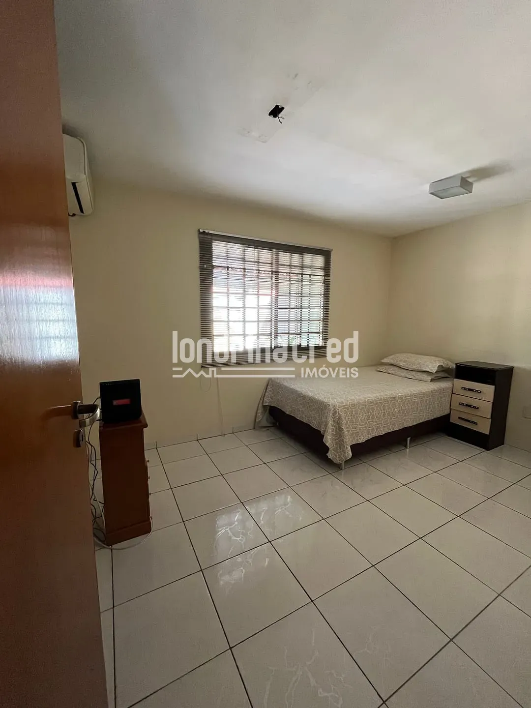Casa, 4 quartos, 230 m² - Foto 24
