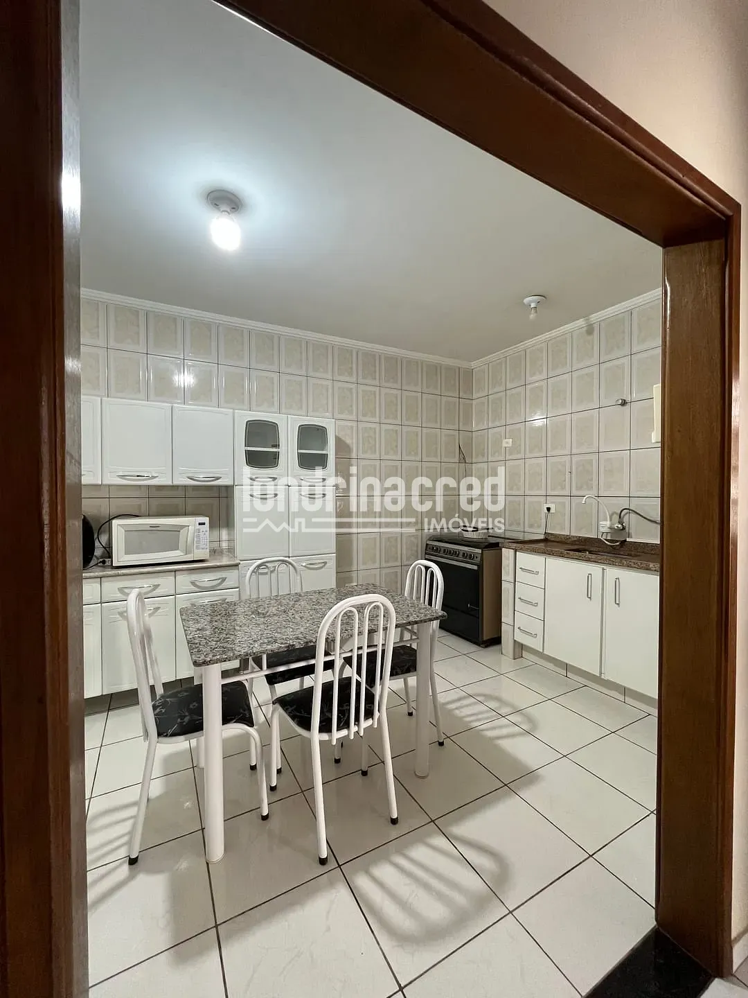 Casa, 4 quartos, 230 m² - Foto 8