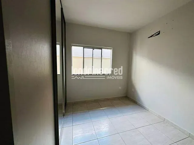 Casa com 135m² 2 quartos e 2 banheiros, à venda, no bairro Conjunto Habitacional Alexandre Urbanas em Londrina