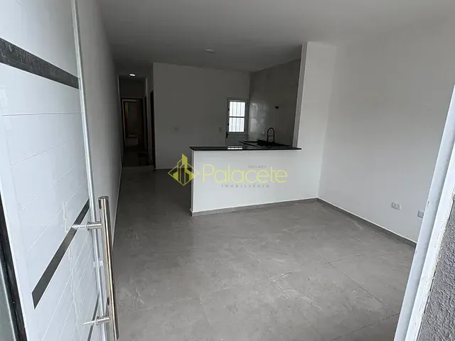 Casa com 100m² 2 quartos e 2 banheiros, à venda, no bairro Residencial Parque das Palmeiras em Pindamonhangaba