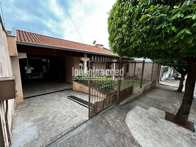 Casa com 235m² 3 quartos e 1 banheiro, à venda, no bairro Conjunto Habitacional José Giordano em Londrina