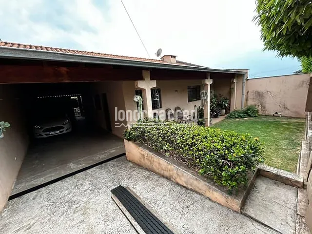 Casa com 235m² 3 quartos e 1 banheiro, à venda, no bairro Conjunto Habitacional José Giordano em Londrina