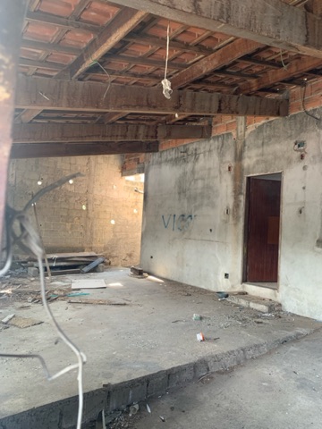 Casa com 250m² 3 quartos e 1 banheiro, à venda, no bairro Residencial Comercial Cidade Vista Alegre em Pindamonhangaba