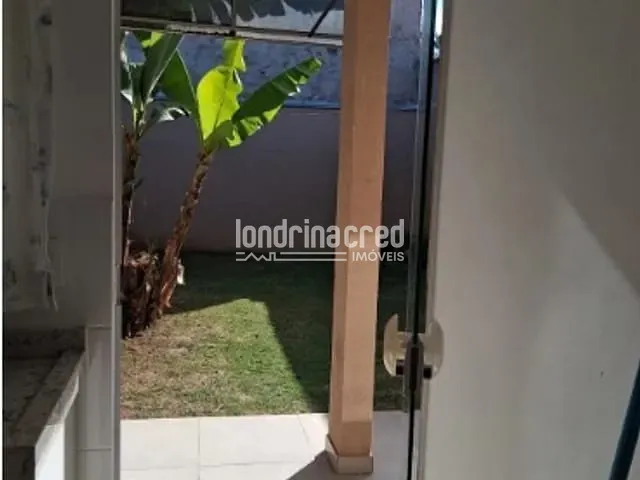 Casa 2 quartos e 1 banheiro, à venda, no bairro Santa Rita 1 em Londrina