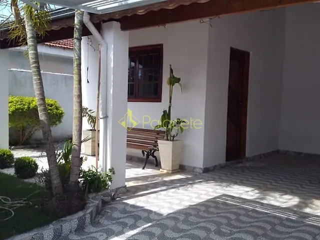 Casa com 250m² 2 quartos e 1 banheiro, à venda, no bairro Residencial Maricá em Pindamonhangaba