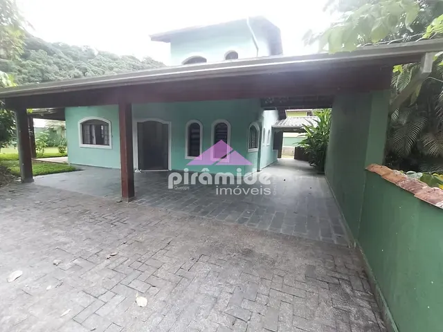 Casa com 720m² 4 quartos e 3 banheiros, à venda, no bairro Cocanha em Caraguatatuba