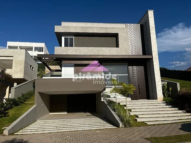 Casa com 494m² 4 quartos e 6 banheiros, à venda, no bairro Urbanova em São José dos Campos