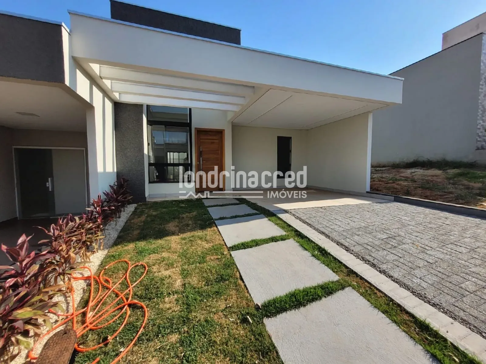 Casa, 3 quartos, 98 m² - Foto 2