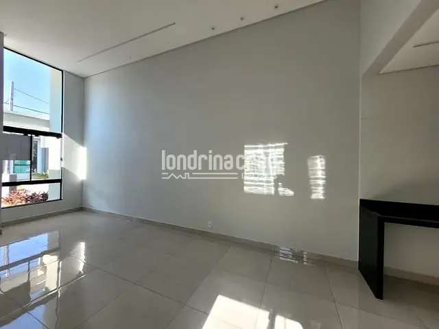 Casa com 150m² 3 quartos e 3 banheiros, à venda, no bairro Heimtal em Londrina