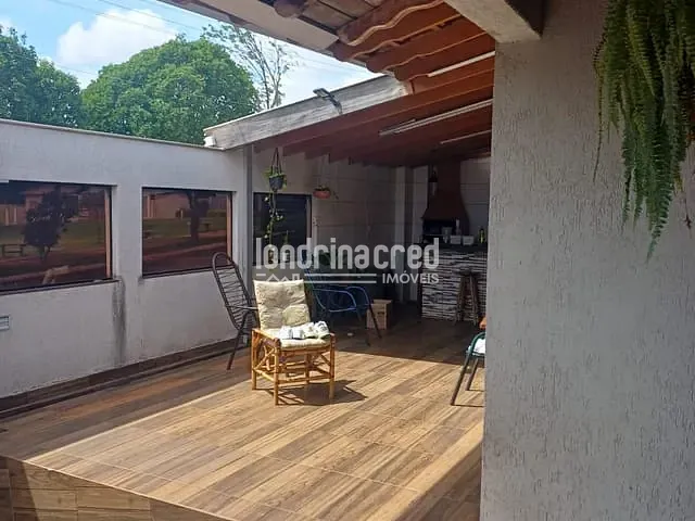 Casa com 195m² 3 quartos e 2 banheiros, à venda, no bairro Jardim Morumbi em Cambé